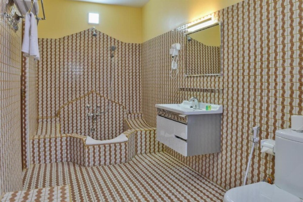 Tembo Palace Hotel image 12