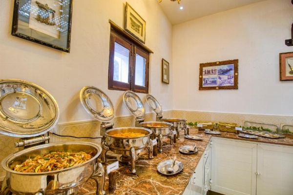 Tembo Palace Hotel image 17