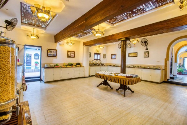 Tembo Palace Hotel image 25