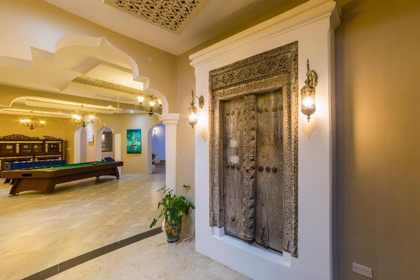 Tembo Palace Hotel image 7